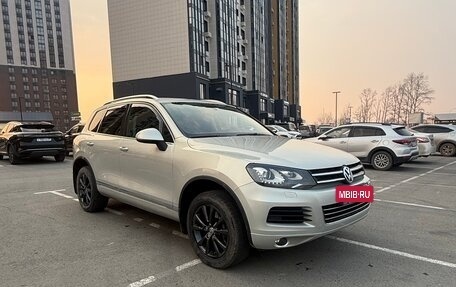 Volkswagen Touareg III, 2014 год, 2 050 000 рублей, 2 фотография