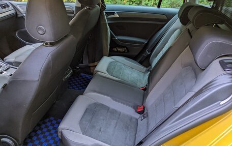 Volkswagen Golf VII, 2018 год, 1 650 000 рублей, 6 фотография