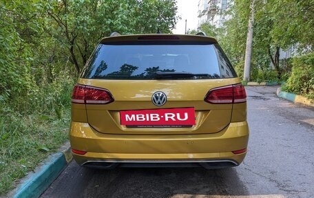 Volkswagen Golf VII, 2018 год, 1 650 000 рублей, 3 фотография