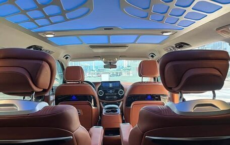 Mercedes-Benz Vito, 2023 год, 5 650 000 рублей, 14 фотография
