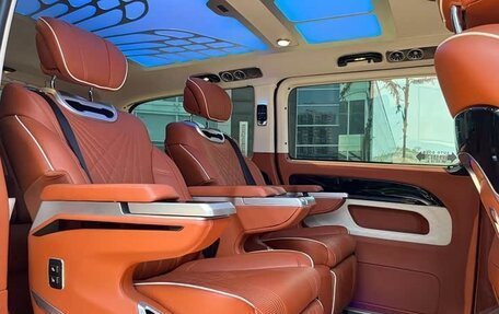 Mercedes-Benz Vito, 2023 год, 5 650 000 рублей, 13 фотография