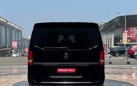 Mercedes-Benz Vito, 2023 год, 5 650 000 рублей, 5 фотография
