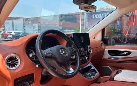 Mercedes-Benz Vito, 2023 год, 5 650 000 рублей, 8 фотография