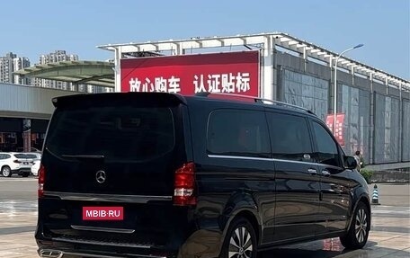 Mercedes-Benz Vito, 2023 год, 5 650 000 рублей, 4 фотография