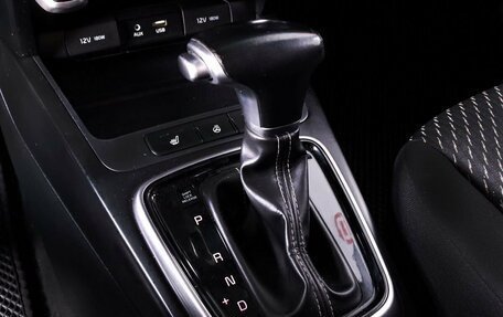 KIA Rio IV, 2019 год, 1 379 000 рублей, 12 фотография