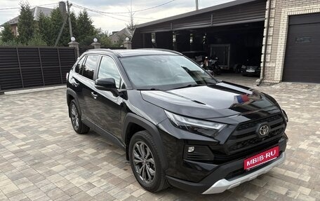 Toyota RAV4, 2024 год, 3 580 000 рублей, 1 фотография