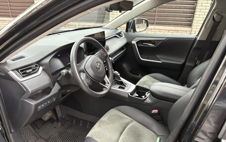 Toyota RAV4, 2024 год, 3 580 000 рублей, 4 фотография