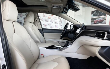 Toyota Camry, 2022 год, 2 899 000 рублей, 13 фотография