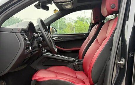 Porsche Macan I рестайлинг, 2024 год, 6 848 000 рублей, 7 фотография