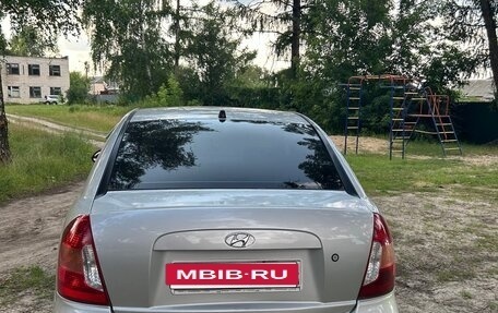 Hyundai Verna II, 2007 год, 400 000 рублей, 6 фотография
