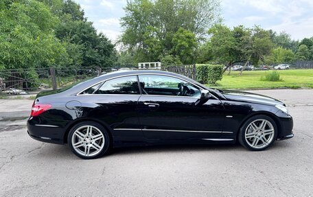 Mercedes-Benz E-Класс, 2011 год, 1 395 000 рублей, 8 фотография