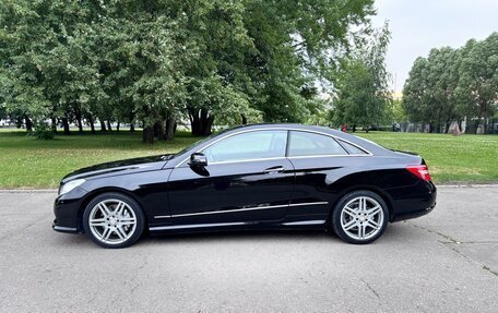 Mercedes-Benz E-Класс, 2011 год, 1 395 000 рублей, 4 фотография
