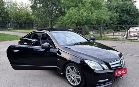 Mercedes-Benz E-Класс, 2011 год, 1 395 000 рублей, 31 фотография