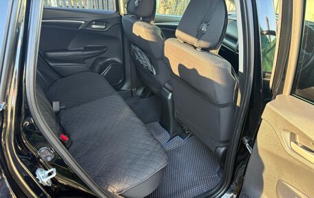 Honda Fit III, 2019 год, 1 250 000 рублей, 25 фотография