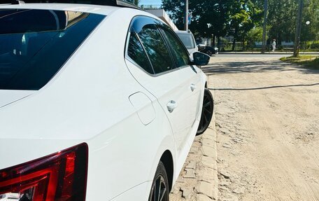 Skoda Superb III рестайлинг, 2015 год, 1 600 000 рублей, 5 фотография