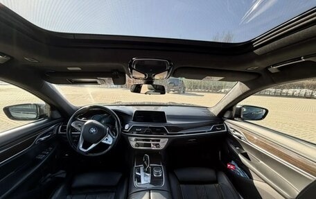 BMW 7 серия, 2016 год, 2 600 000 рублей, 7 фотография