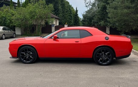 Dodge Challenger III рестайлинг 2, 2019 год, 2 999 999 рублей, 2 фотография