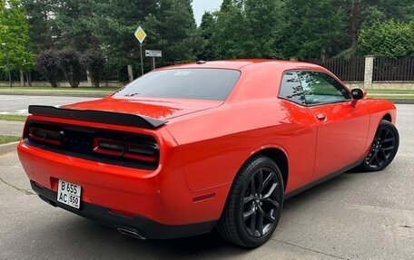 Dodge Challenger III рестайлинг 2, 2019 год, 2 999 999 рублей, 8 фотография