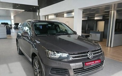 Volkswagen Touareg III, 2011 год, 1 390 000 рублей, 1 фотография