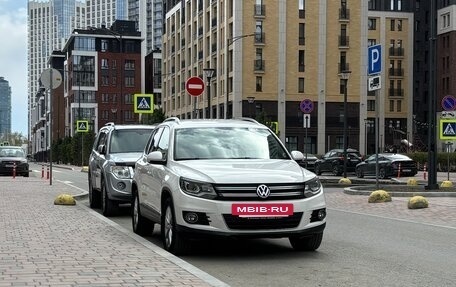 Volkswagen Tiguan I, 2013 год, 1 800 000 рублей, 4 фотография
