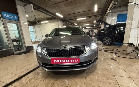 Skoda Octavia, 2018 год, 1 500 000 рублей, 6 фотография