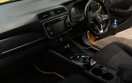 Nissan Leaf II, 2018 год, 1 700 000 рублей, 10 фотография