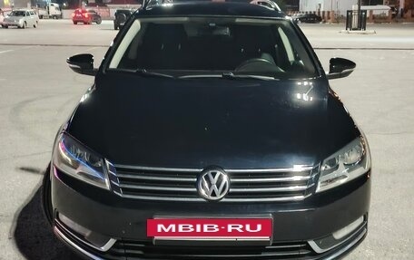 Volkswagen Passat B7, 2011 год, 990 000 рублей, 2 фотография