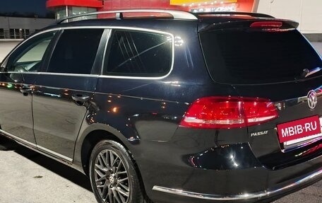 Volkswagen Passat B7, 2011 год, 990 000 рублей, 5 фотография