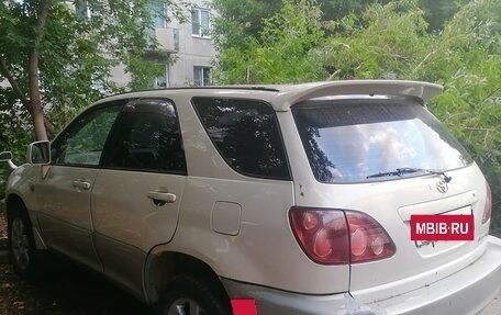 Toyota Harrier, 2000 год, 410 000 рублей, 2 фотография