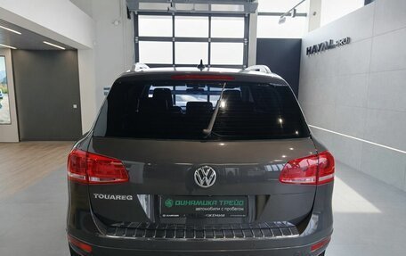 Volkswagen Touareg III, 2011 год, 1 390 000 рублей, 5 фотография