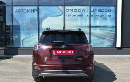 Toyota RAV4, 2019 год, 2 420 000 рублей, 6 фотография