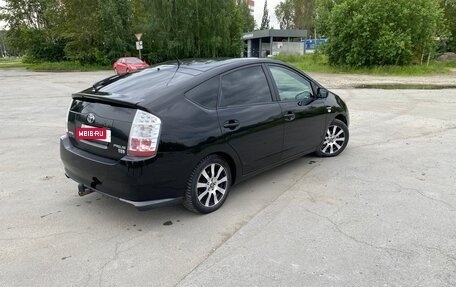 Toyota Prius, 2008 год, 770 000 рублей, 4 фотография