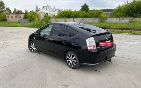Toyota Prius, 2008 год, 770 000 рублей, 5 фотография