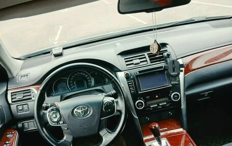 Toyota Camry, 2014 год, 1 699 000 рублей, 5 фотография