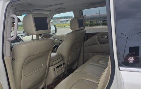 Infiniti QX80 I рестайлинг, 2015 год, 3 000 000 рублей, 4 фотография