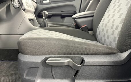 Ford Focus II рестайлинг, 2008 год, 700 000 рублей, 11 фотография