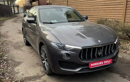 Maserati Levante I, 2018 год, 4 000 000 рублей, 2 фотография