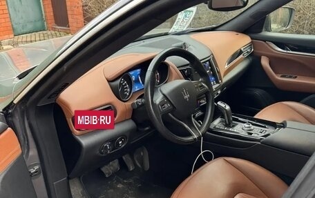Maserati Levante I, 2018 год, 4 000 000 рублей, 5 фотография