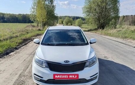 KIA Rio III рестайлинг, 2017 год, 1 070 000 рублей, 4 фотография
