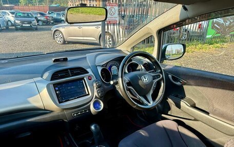 Honda Fit III, 2011 год, 715 000 рублей, 14 фотография