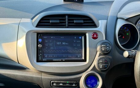Honda Fit III, 2011 год, 715 000 рублей, 17 фотография