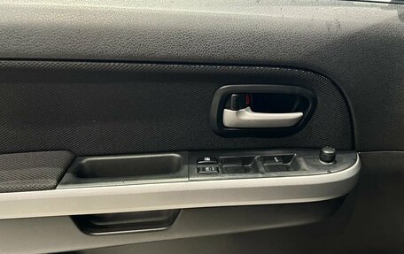 Suzuki Grand Vitara, 2009 год, 900 000 рублей, 17 фотография