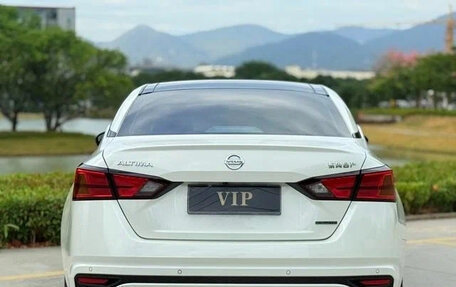 Nissan Altima VI (L34), 2022 год, 1 634 000 рублей, 5 фотография