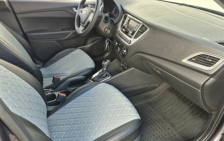 Hyundai Solaris II рестайлинг, 2021 год, 1 695 000 рублей, 9 фотография