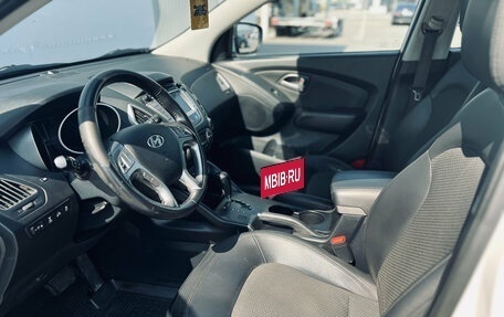 Hyundai ix35 I рестайлинг, 2012 год, 890 000 рублей, 11 фотография