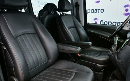 Mercedes-Benz Viano, 2013 год, 2 800 000 рублей, 22 фотография