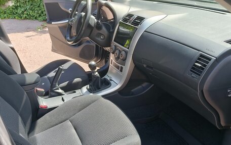 Toyota Corolla, 2011 год, 1 082 000 рублей, 12 фотография