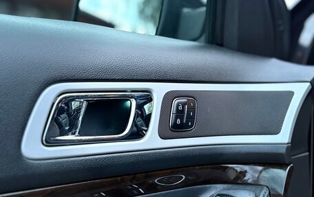 Ford Explorer VI, 2014 год, 1 700 000 рублей, 25 фотография