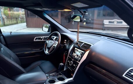Ford Explorer VI, 2014 год, 1 700 000 рублей, 34 фотография