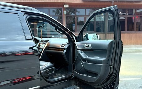 Ford Explorer VI, 2014 год, 1 700 000 рублей, 32 фотография